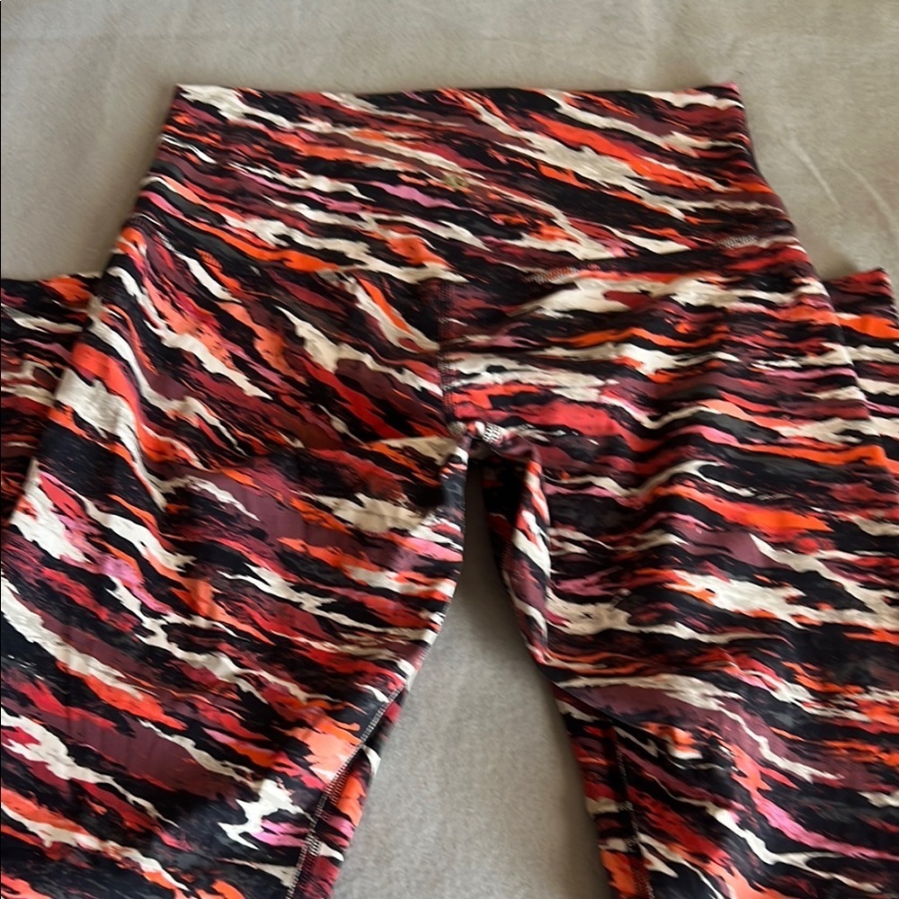 Lululemon Multicolor Leggings - Picture 2 of 12